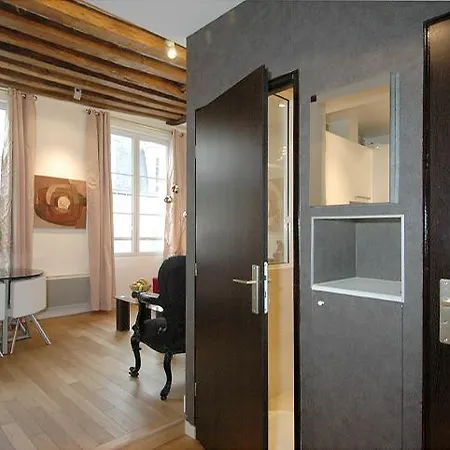 Appartamento Holidaysinparis-bourg Tibourg Ii