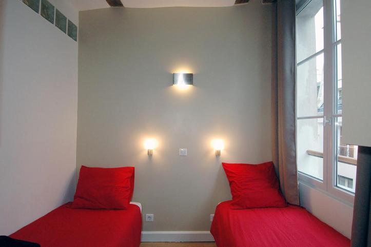 Apartment Holidaysinparis-bourg Tibourg Ii